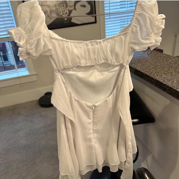 lucy in the sky white off the shoulder shimmer dress - Picture 6 of 7